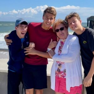 wanda denome Gallery